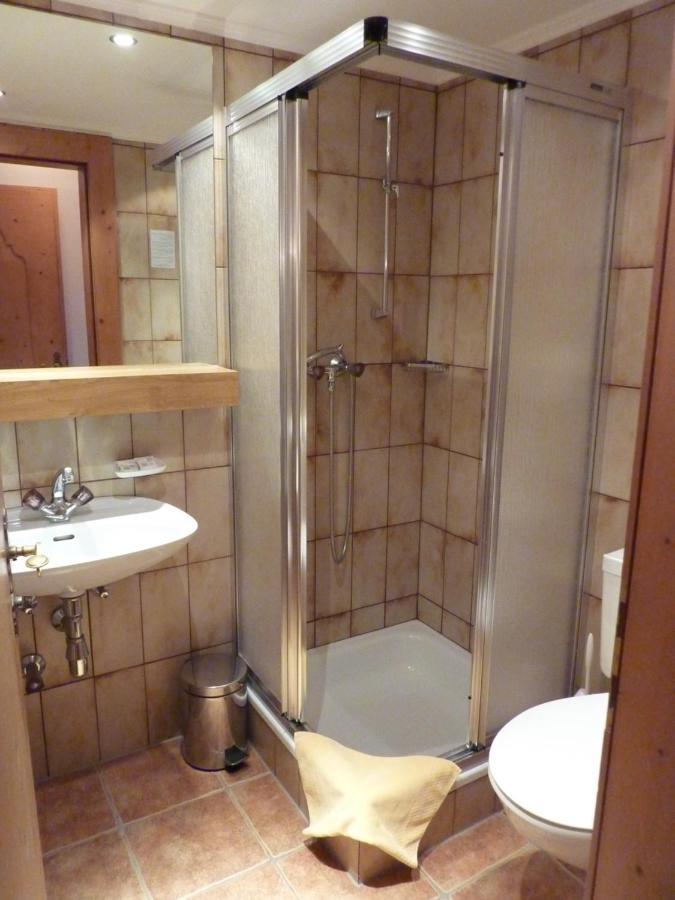 Hotel Almhof Neustift im Stubaital Exteriör bild