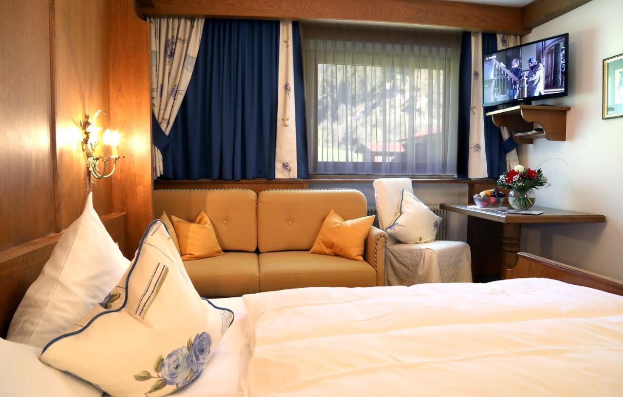 Hotel Almhof Neustift im Stubaital Exteriör bild