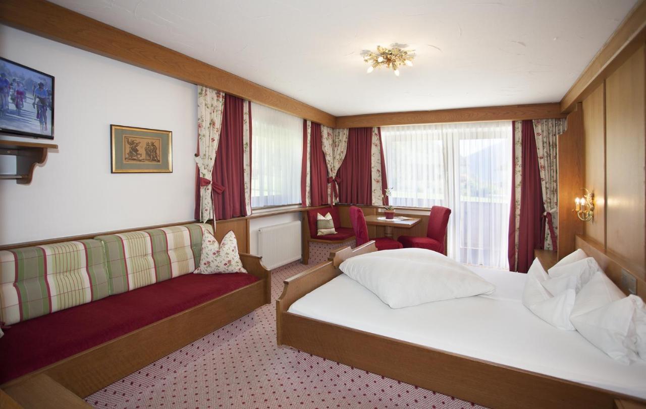 Hotel Almhof Neustift im Stubaital Exteriör bild